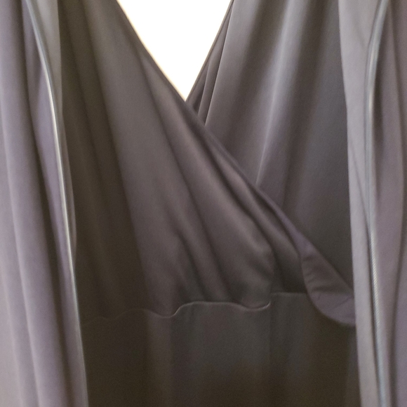 Dress, LUXE BY CARMEN MARC VALVO - Picture 6 of 10